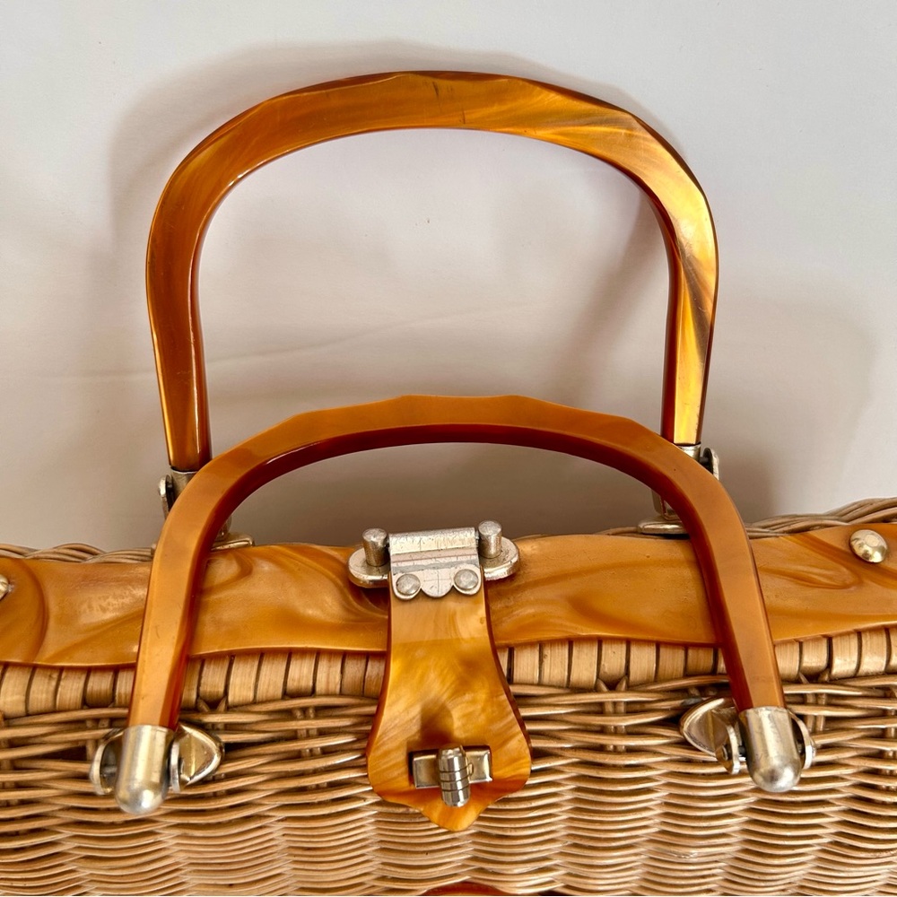 60s Vintage Tropical of Miami Wicker and Lucite Purse Handbag - Picture 3 of 16